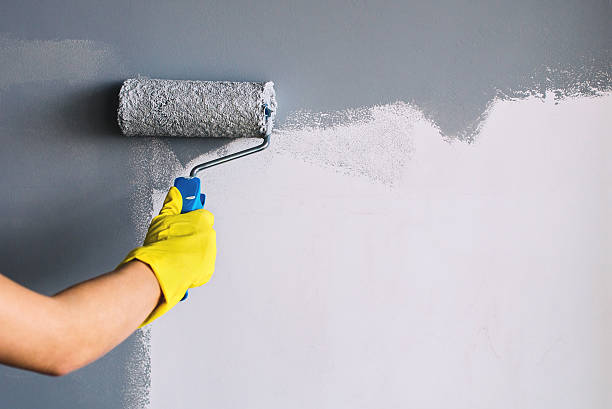 What is included in a typical contract with house painters in Kansas?